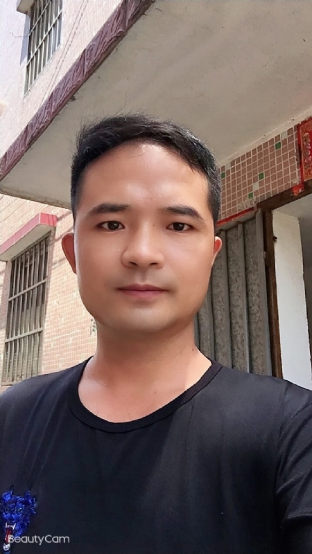 言飞的第二张照片--珠海蓝颜知己交友网