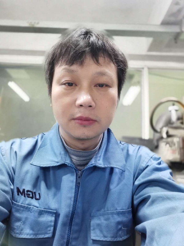 伤心人的第一张照片--珠海蓝颜知己交友网